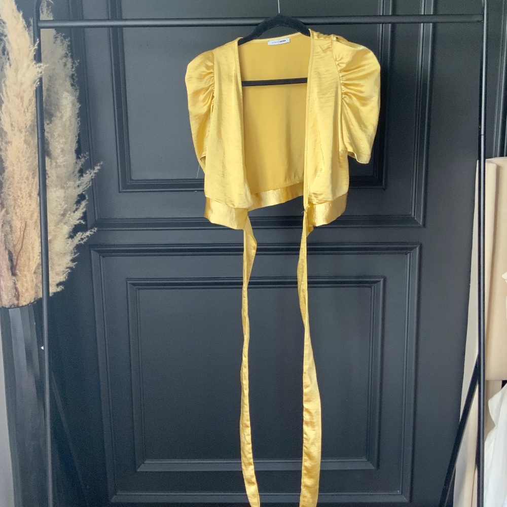 Tie Front Gold T-shirt Blouse